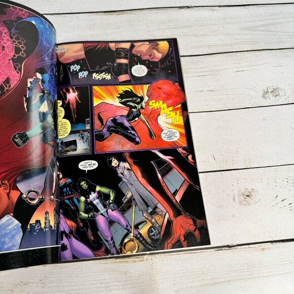 A-Force Hypertime TPB Marvel Graphic Novel Wilson Thompson Molina 2016 - Picture 6 of 7